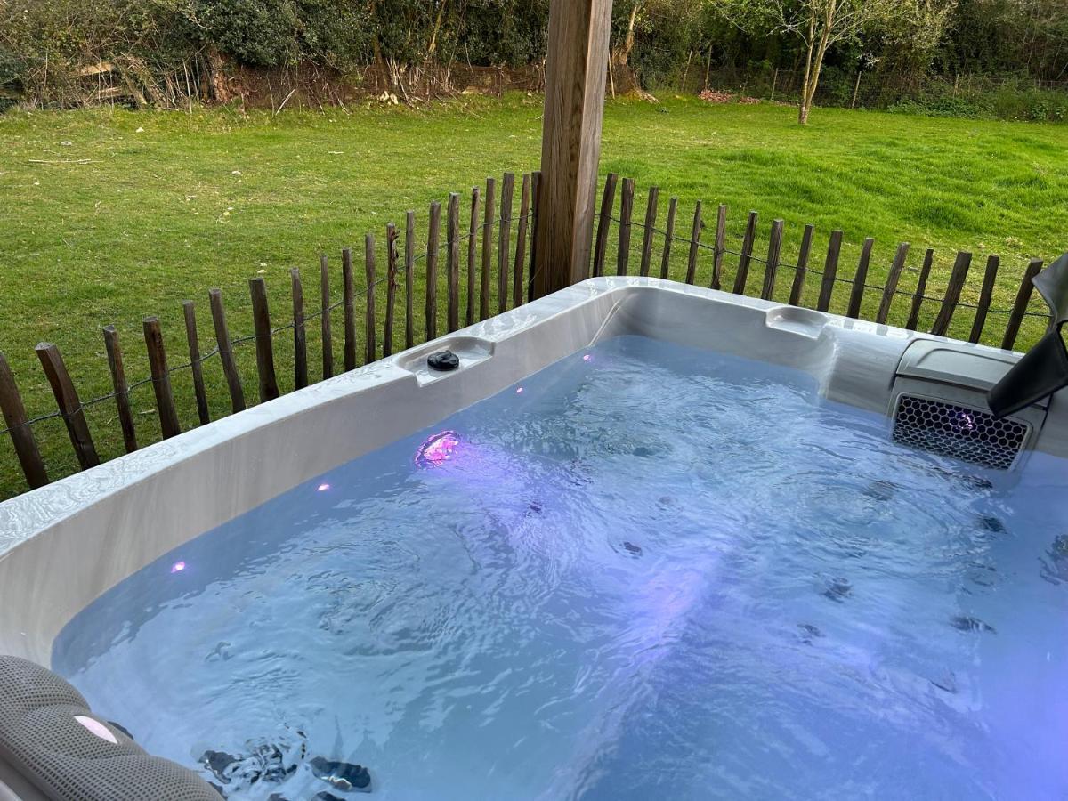 Aux Murmures De La Nature B&B Honfleur Eksteriør billede